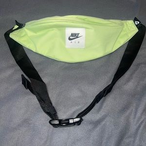 Nike fannypack